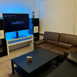 https://nice-house-near-ahoy-n-zuidplein.ihotelsrotterdam.com